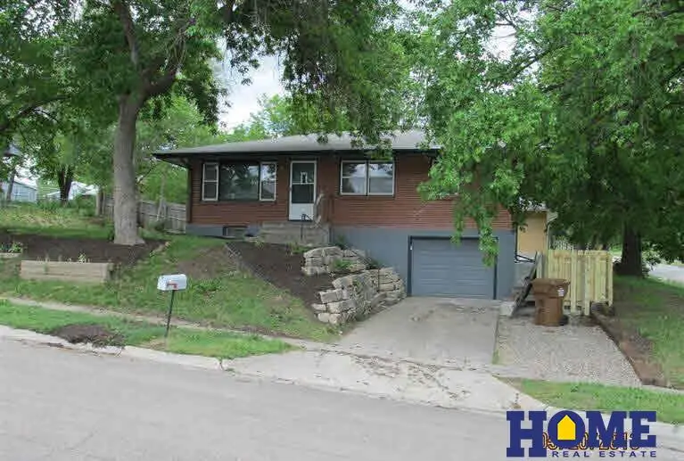 1326 Nelson Street, Lincoln, NE 68521 - #1