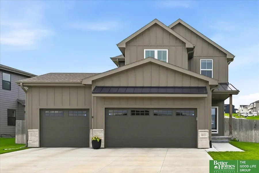 16121 Isabella Street, Bennington, NE 68007 - #2