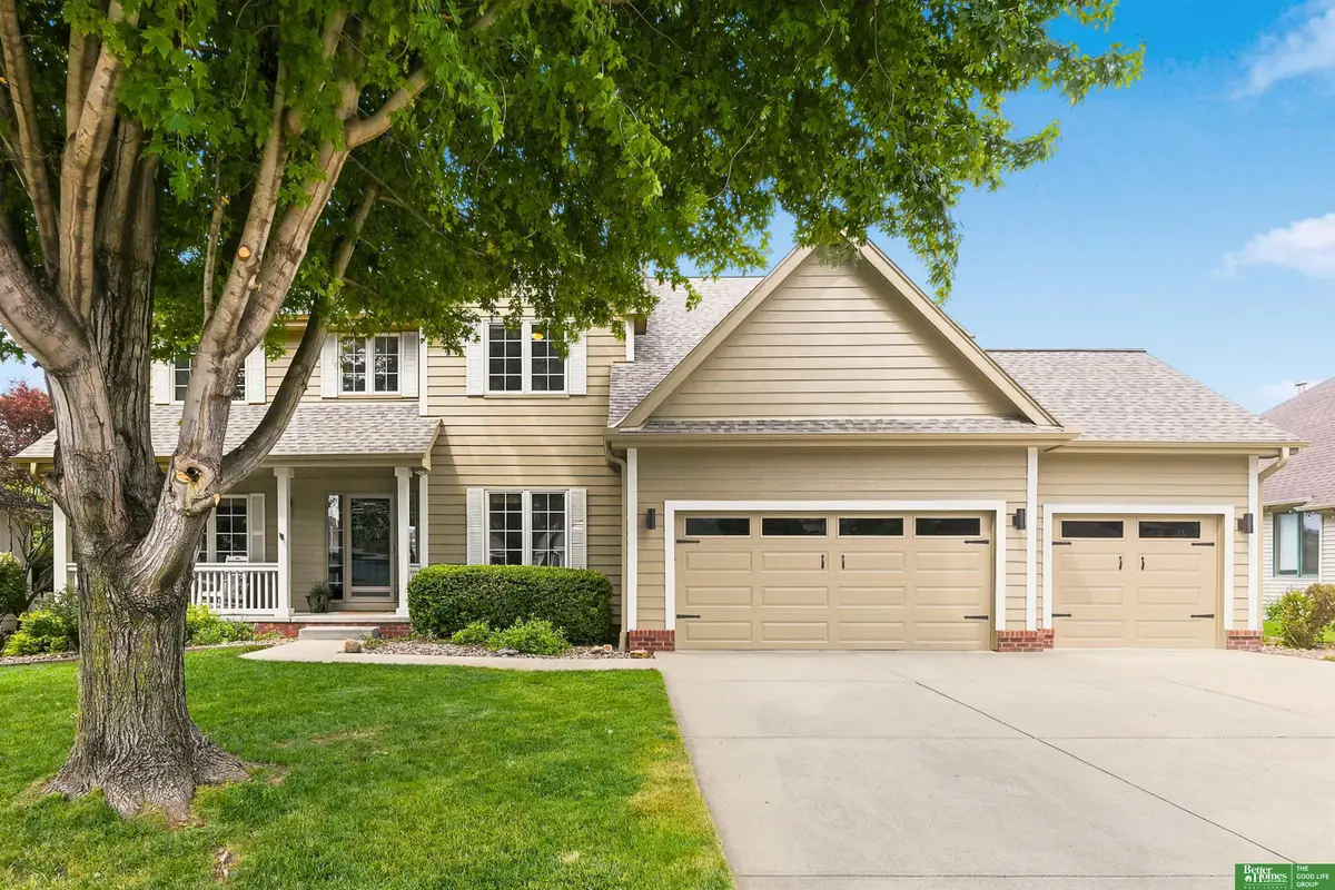 1910 Greyson Drive, Papillion, NE 68133 - #1