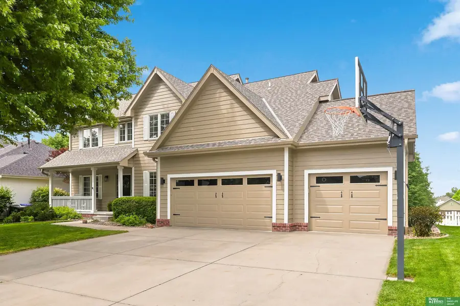 1910 Greyson Drive, Papillion, NE 68133 - #3