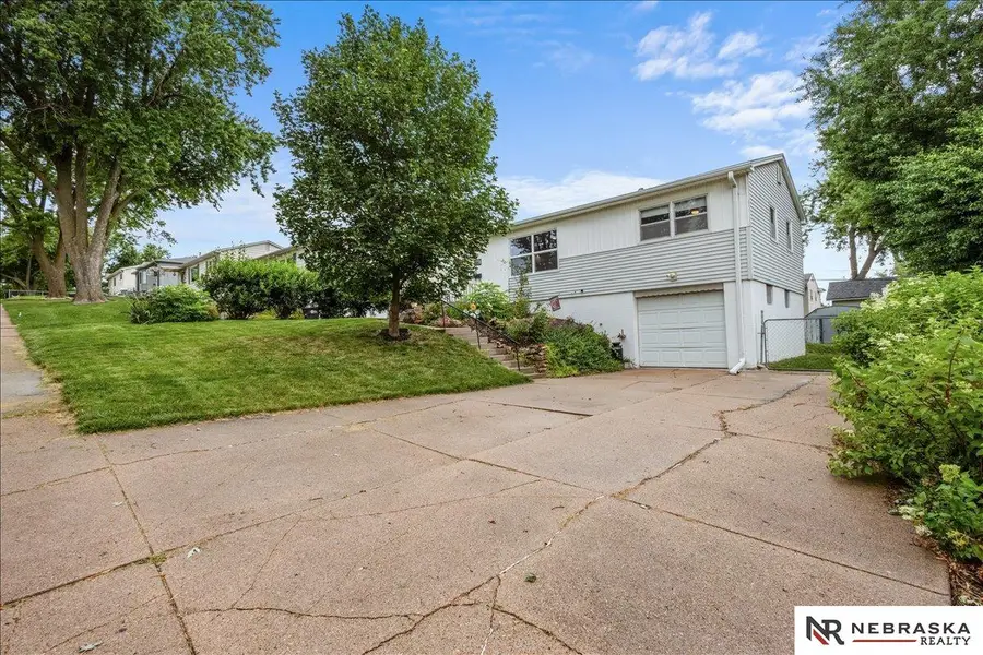7770 Franklin Street, Omaha, NE 68114 - #3