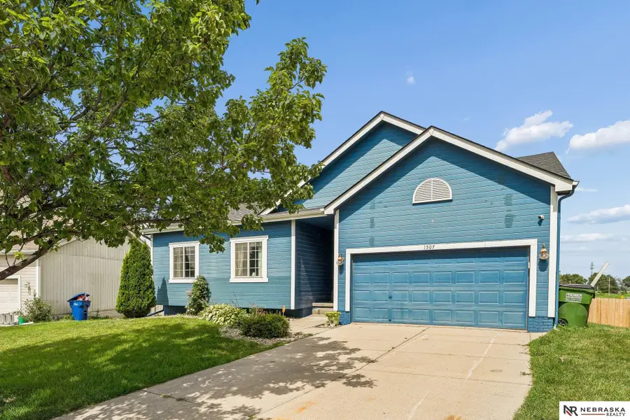 1507 Ridgeview Drive, Papillion, NE 68046 - #3