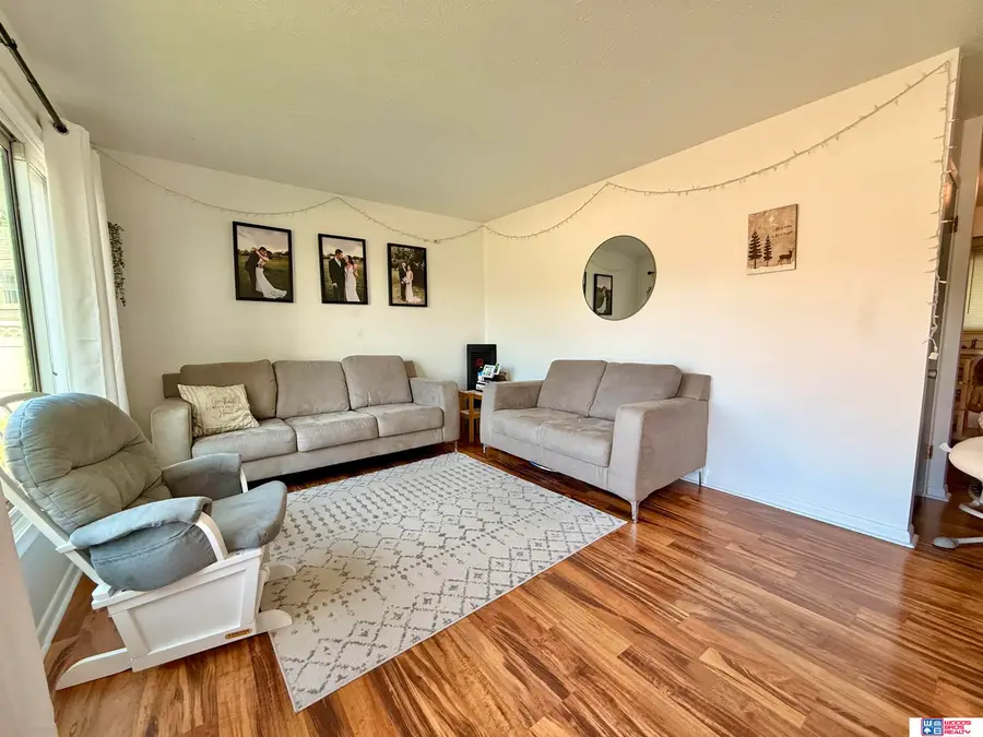 903 Jackson Avenue, Seward, NE 68434 - #2