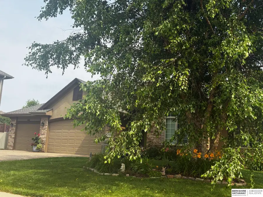 17318 Redman Circle, Omaha, NE 68116 - #2