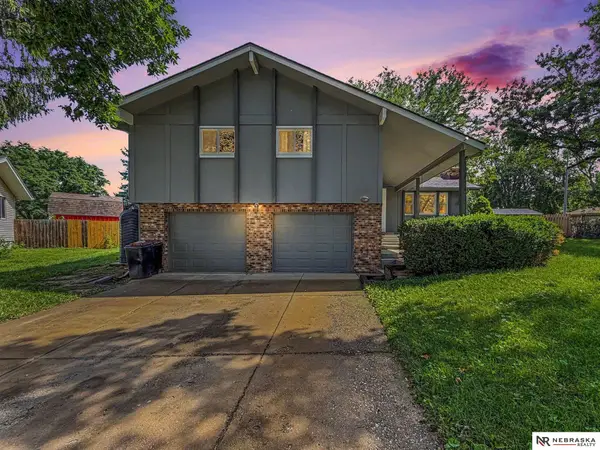 6613 S 139 Circle, Omaha, NE 68137