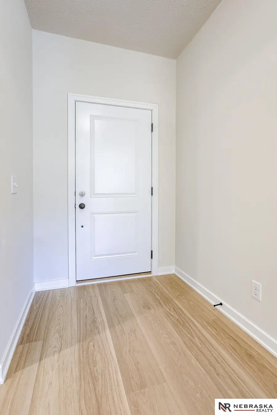 15955 Kempten Creek Drive, Bennington, NE 68007 - #3