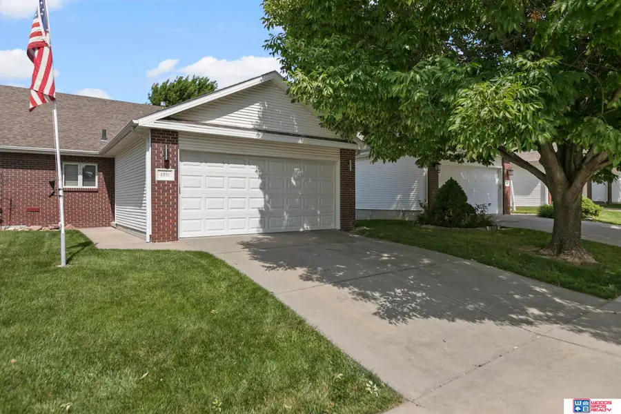 4901 S 55th Court, Lincoln, NE 68516 - #2