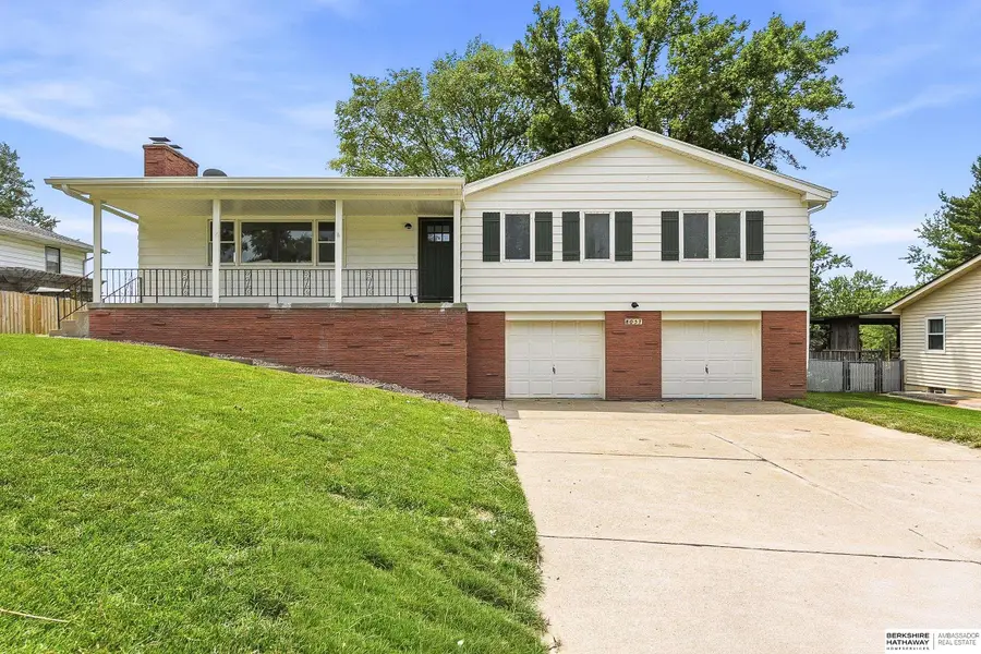8057 Dupont Street, Omaha, NE 68124 - #2