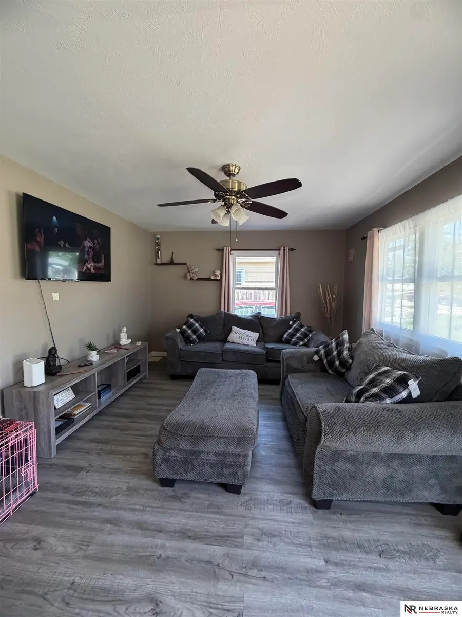 4304 S 61st Avenue, Omaha, NE 68117 - #3