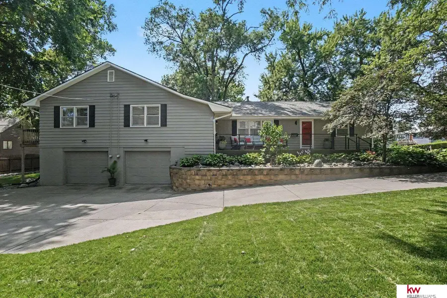 6025 Lafayette Avenue, Omaha, NE 68132 - #2