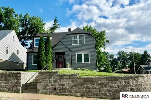 5227 Mason Street, Omaha, NE 68106