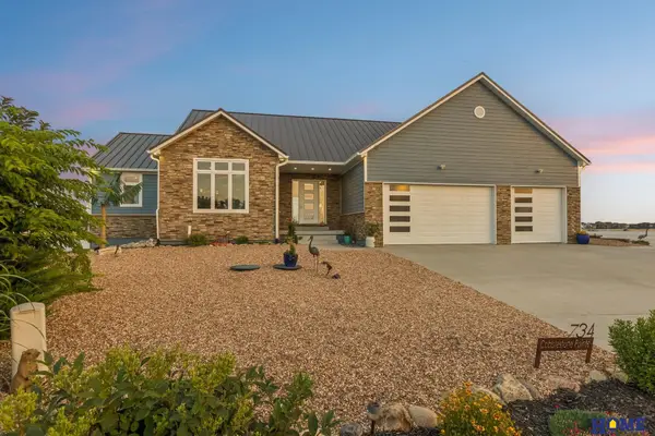 734 Cobblestone Pointe, Ashland, NE 68003