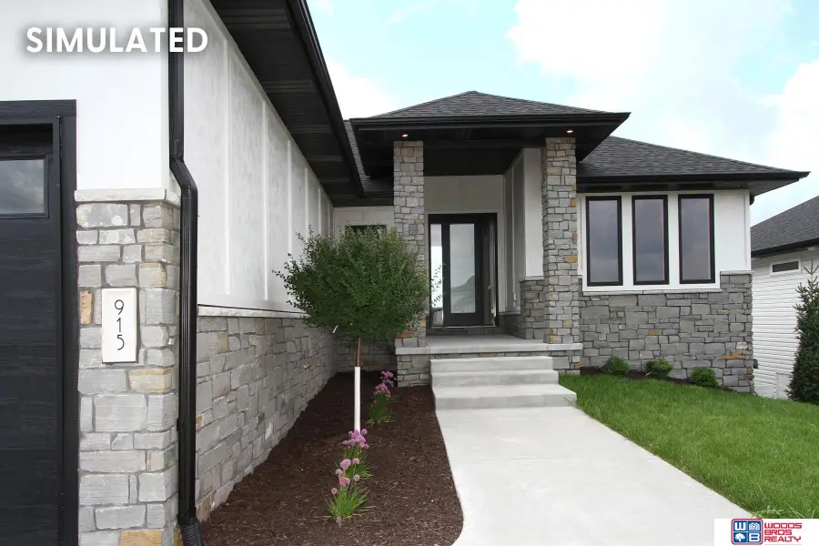 941 N 104th Street, Lincoln, NE 68527 - #3