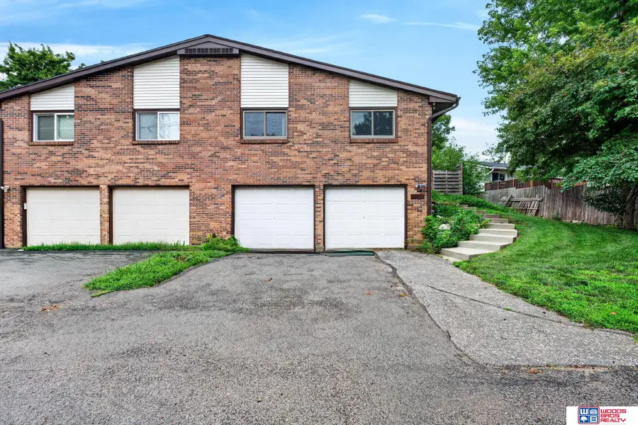 4607 Grassridge Road, Lincoln, NE 68512 - #2