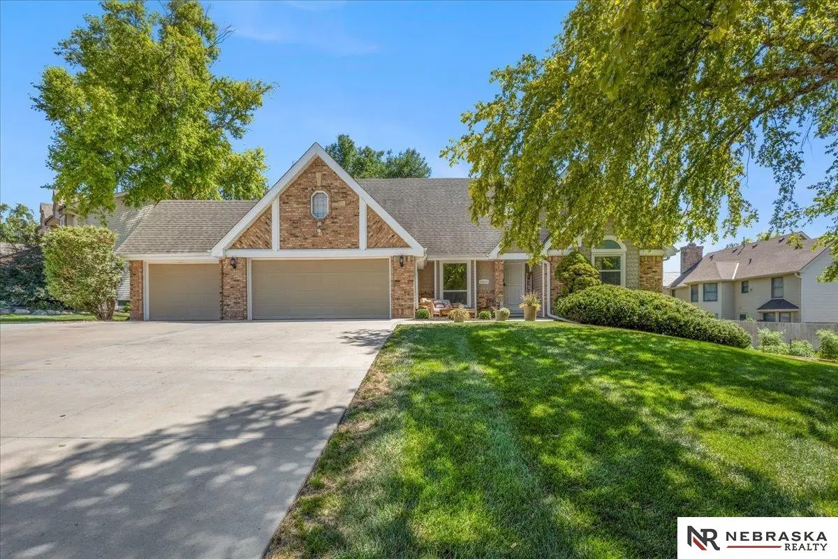 10605 Madison Street, Omaha, NE 68127 - #1