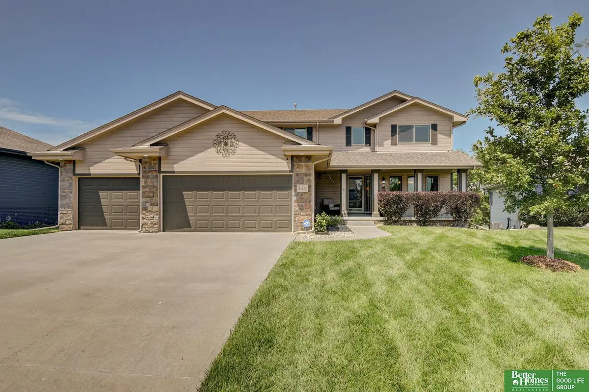 21314 Castlerock Lane, Gretna, NE 68028 - #1