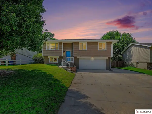 904 Evergreen Avenue, Bellevue, NE 68005