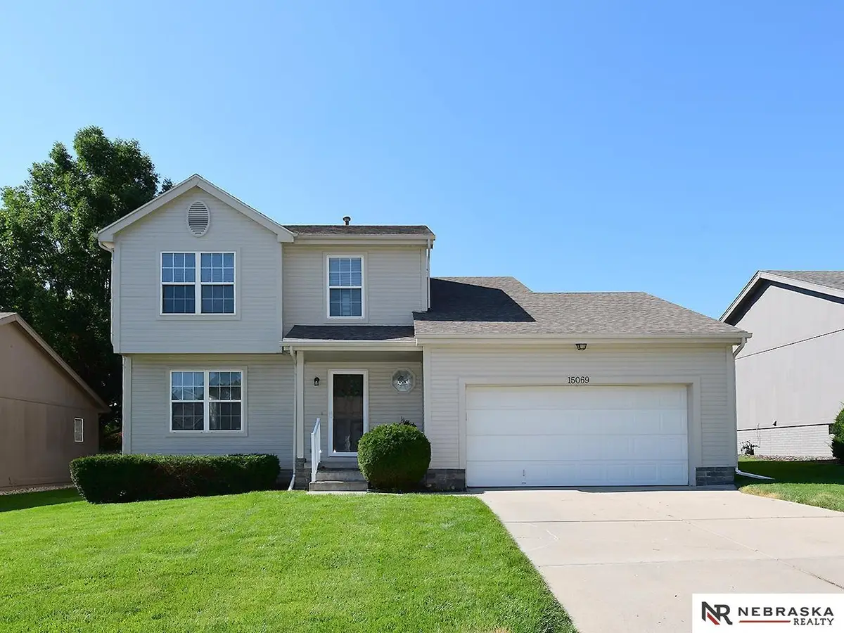 15069 Bedford Avenue, Omaha, NE 68116 - #1