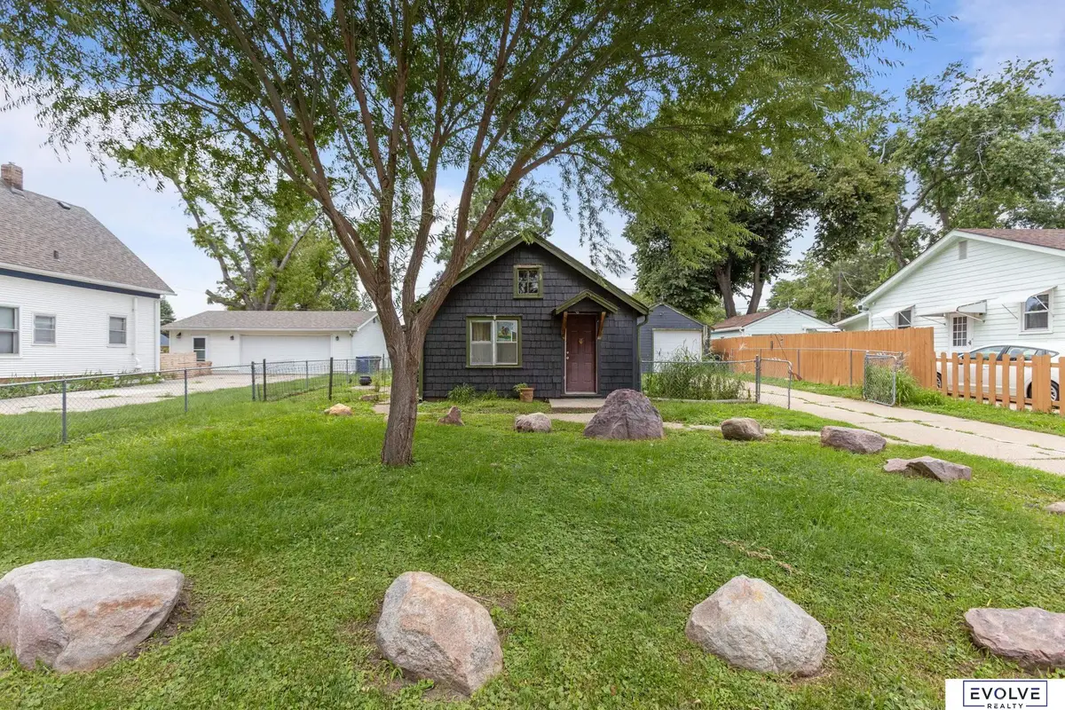 2408 Crawford Street, Bellevue, NE 68005 - #1