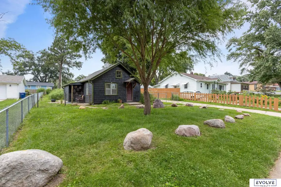 2408 Crawford Street, Bellevue, NE 68005 - #2