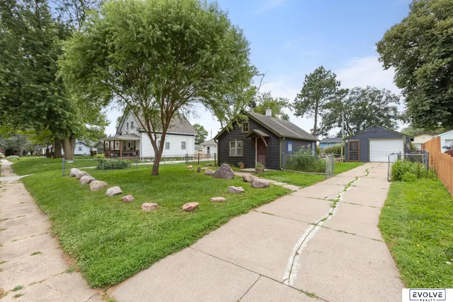 2408 Crawford Street, Bellevue, NE 68005 - #3