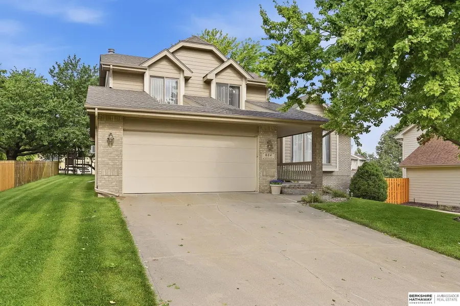 804 Auburn Lane, Papillion, NE 68046 - #3