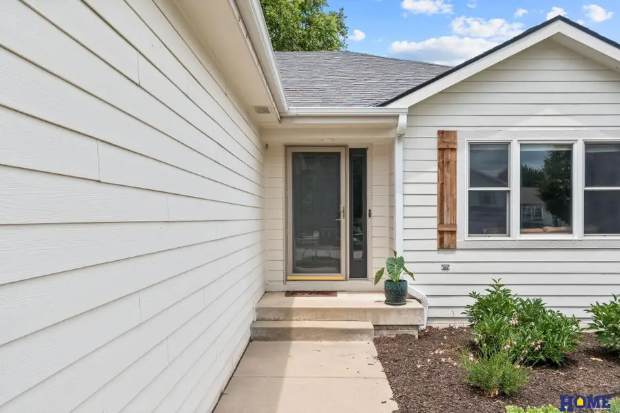 1340 Patterson Drive, Lincoln, NE 68522 - #3