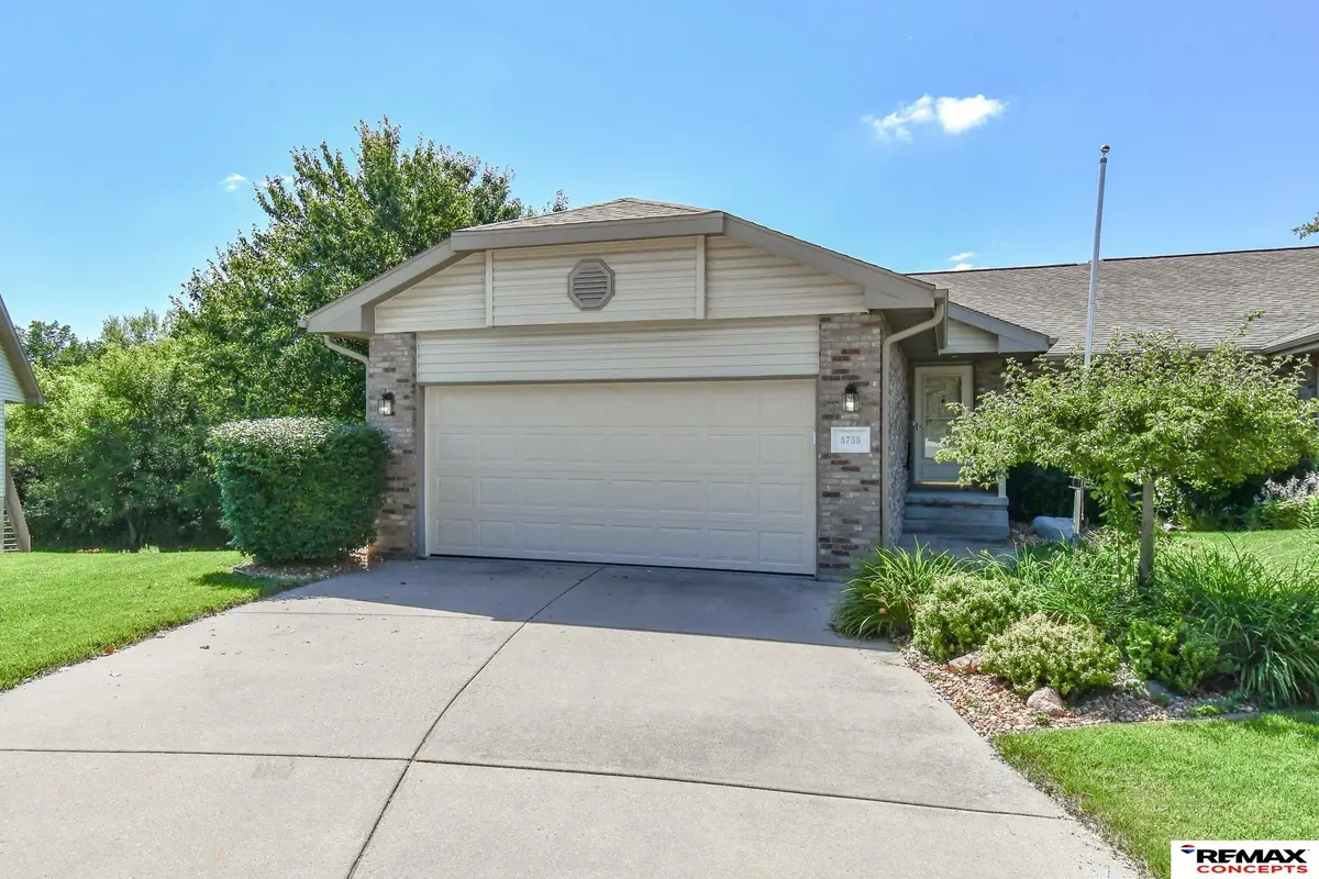 5755 Shadow Pines Court, Lincoln, NE 68516 - #1