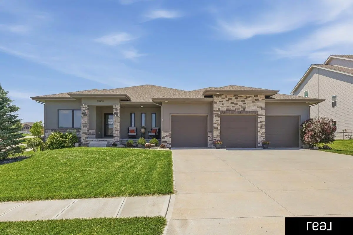 21803 I Street, Chicago, NE 68022 - #1