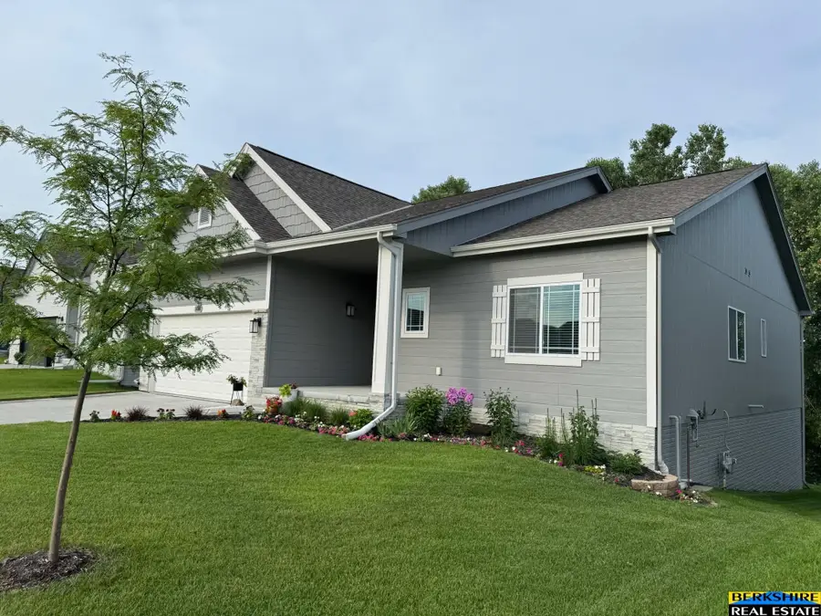8016 N 86 Avenue, Omaha, NE 68122 - #2