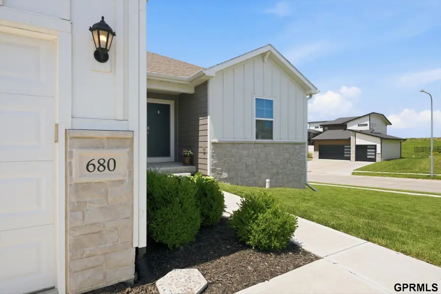 680 N 11 Circle, Springfield, NE 68059 - #3