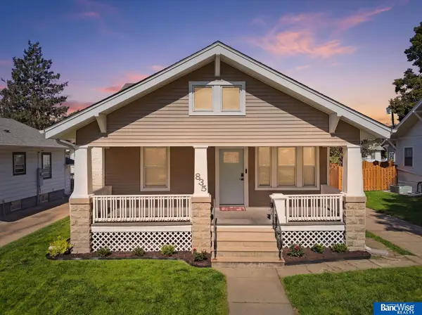 835 S 36th Street, Lincoln, NE 68510