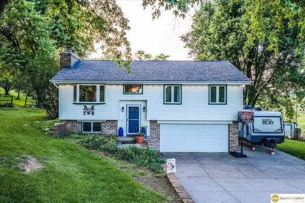 21658 Juniper Road, Underwood, IA 51576