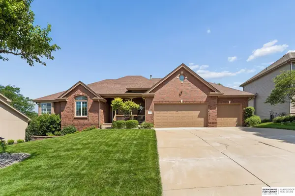 15110 Sahler Street, Omaha, NE 68116