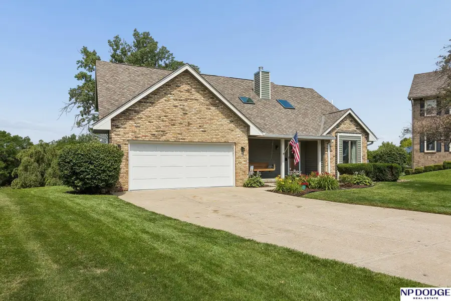 1255 Limerick Road, Papillion, NE 68046 - #2
