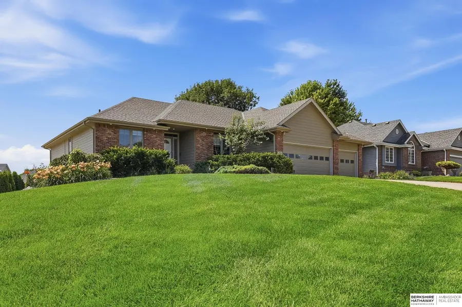 15655 Taylor Street, Omaha, NE 68116 - #2