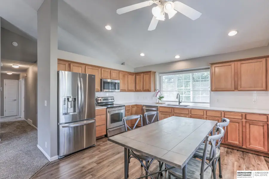 810 Clearwater Drive, Papillion, NE 68046 - #2