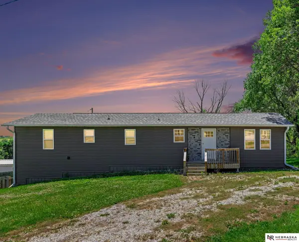 2307 Murray Road, Plattsmouth, NE 68048