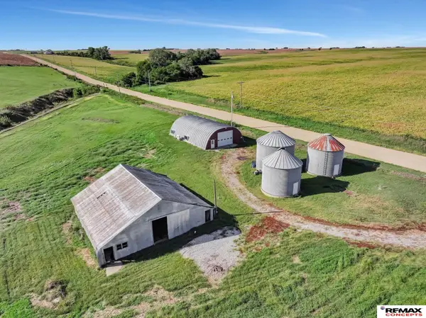 14098 S 176th Road, Adams, NE 68301