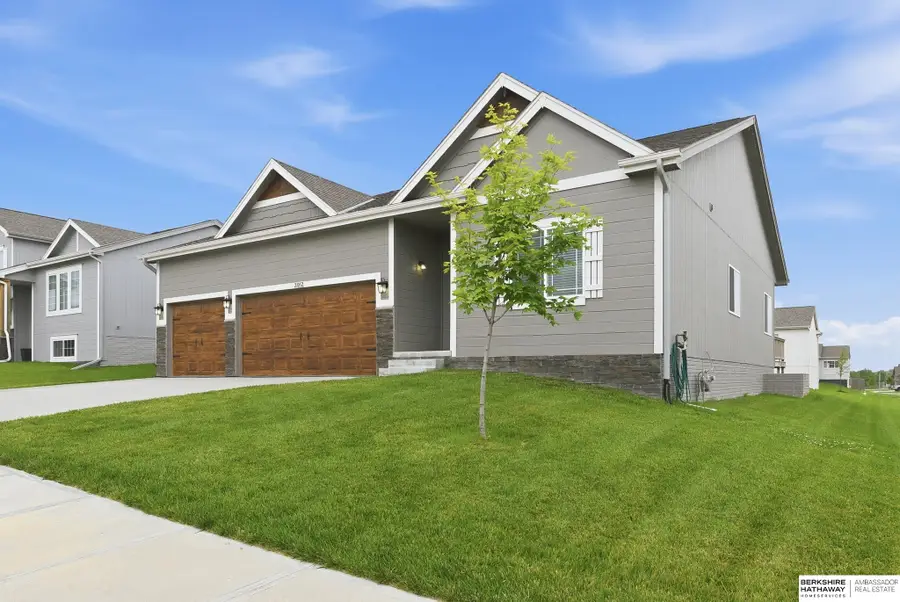 21052 Monroe Street, Elkhorn, NE 68022 - #3