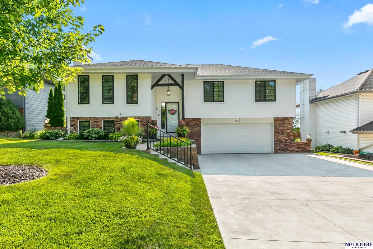 2105 S 163rd Circle, Omaha, NE 68130 - #1