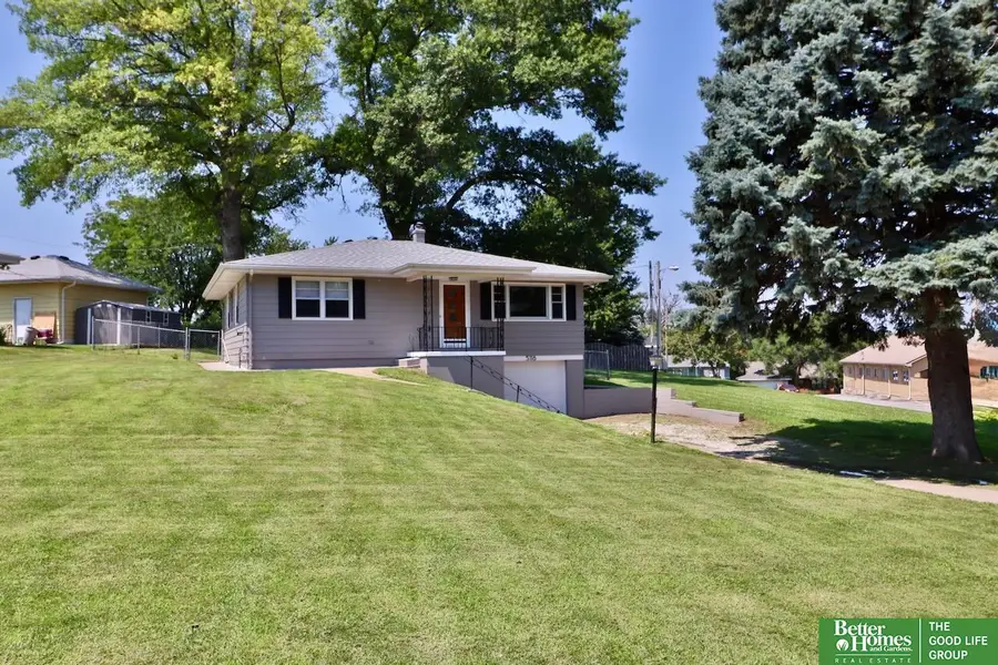 5116 Fay Boulevard, Omaha, NE 68117 - #2
