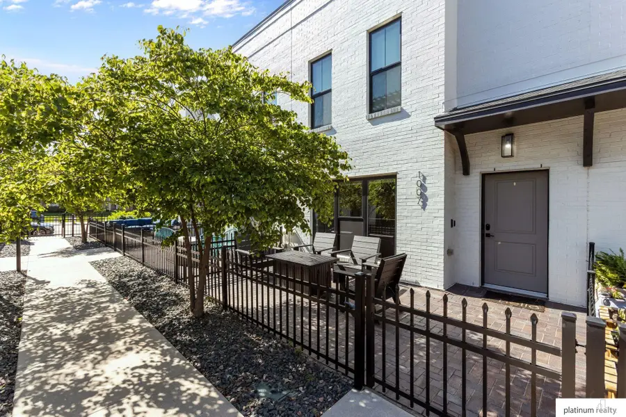 1007 Park Avenue, Omaha, NE 68105-0000 - #2