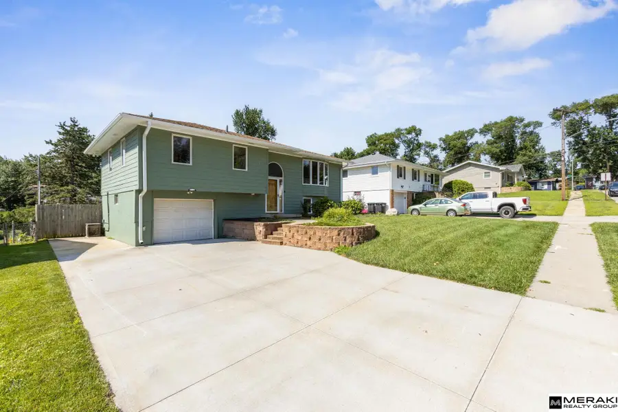 9441 Miami Street, Omaha, NE 68134 - #2