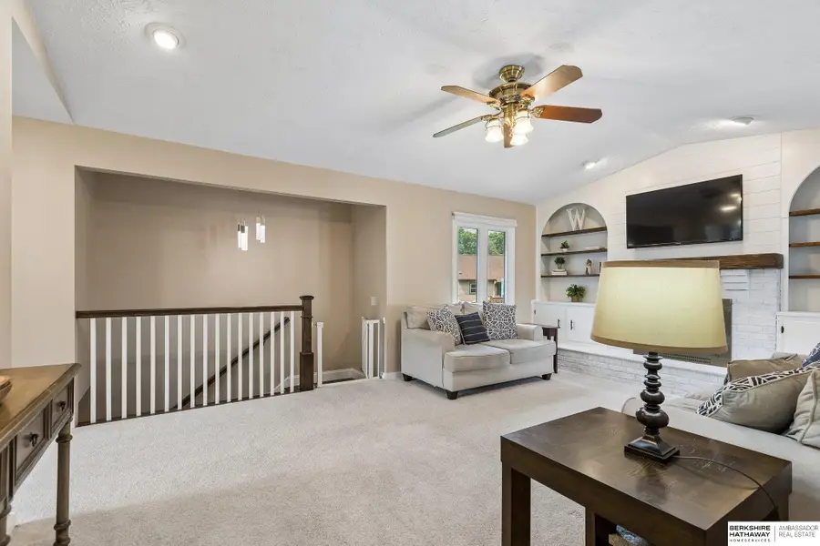 2127 Mayfair Drive, Omaha, NE 68144 - #2