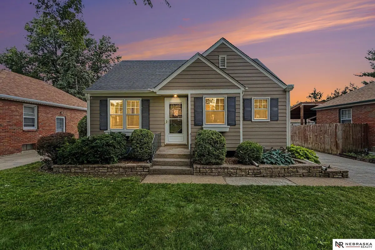 2519 S 34th Street, Lincoln, NE 68506 - #1