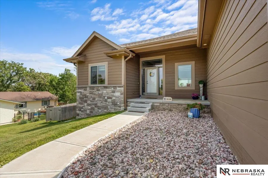 1511 Beaver Lake Boulevard, Plattsmouth, NE 68048 - #2