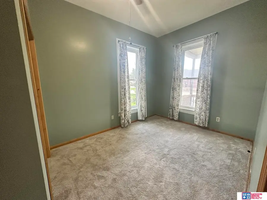 319 S 4th Street, Seward, NE 68434 - #3