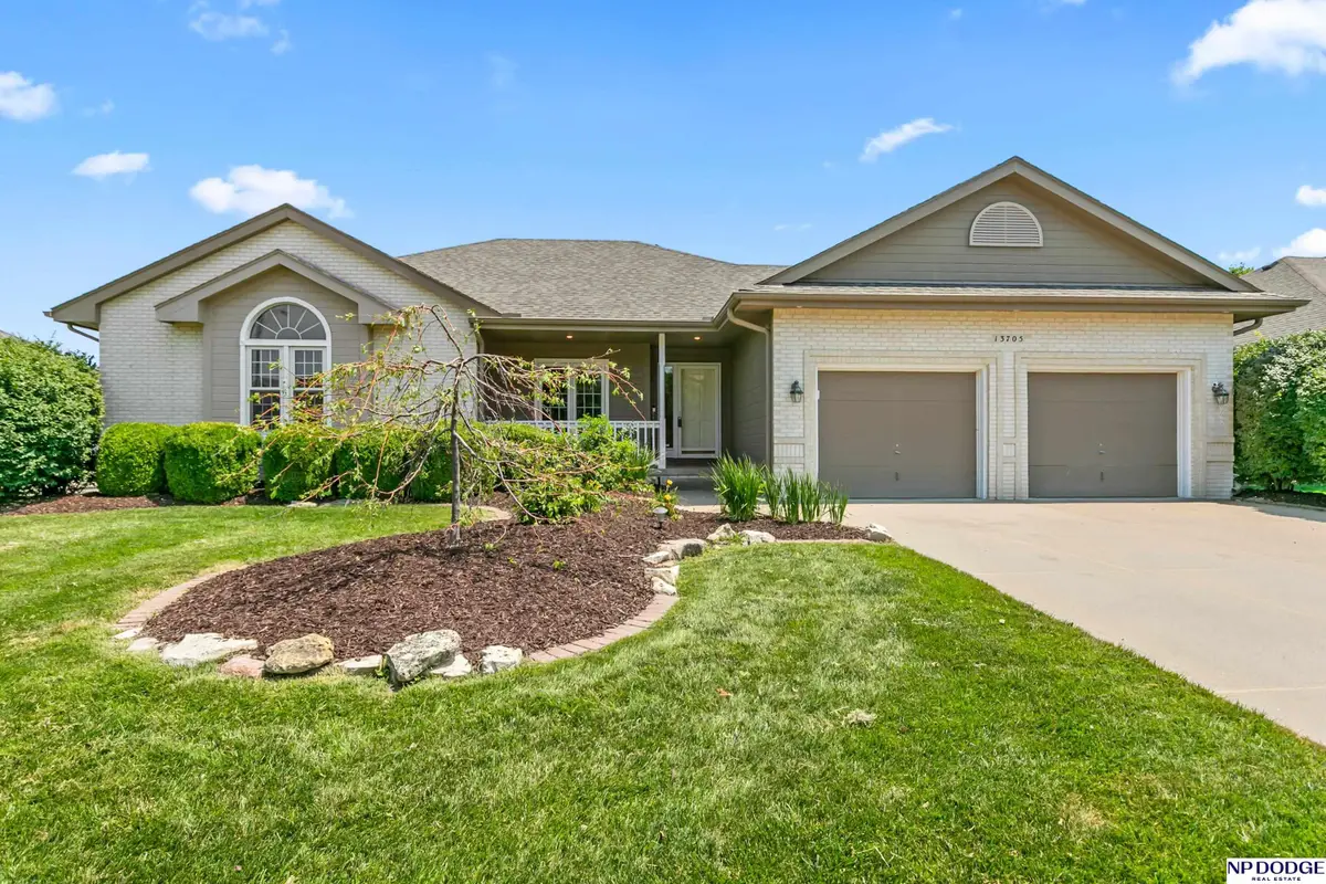 13705 Tregaron Drive, Bellevue, NE 68123 - #1