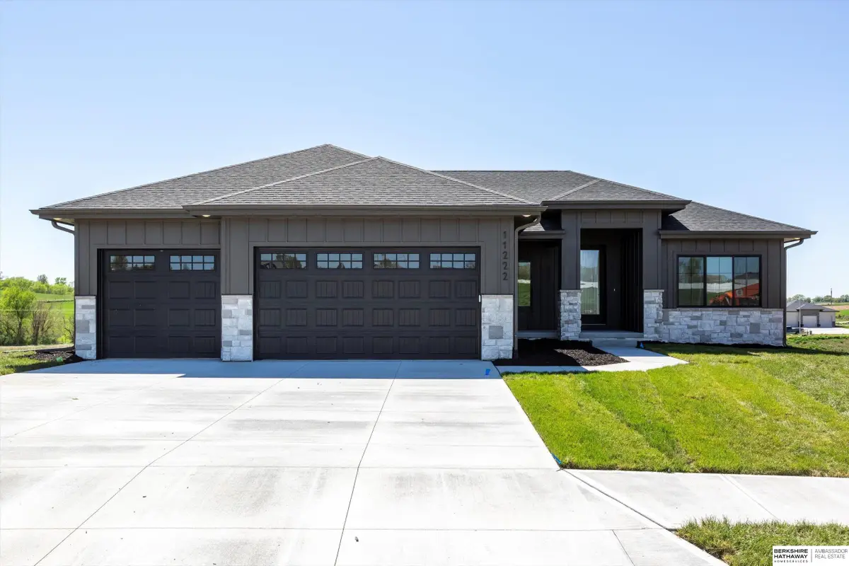 4509 N 213th Street, Elkhorn, NE 68022 - #1